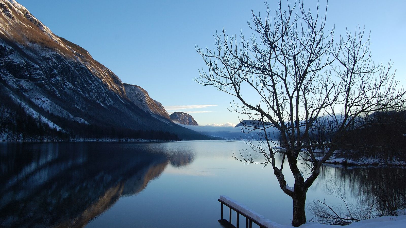 Bohinj: het stille, ongerepte meer in het hart van Nationaal Park Triglav
