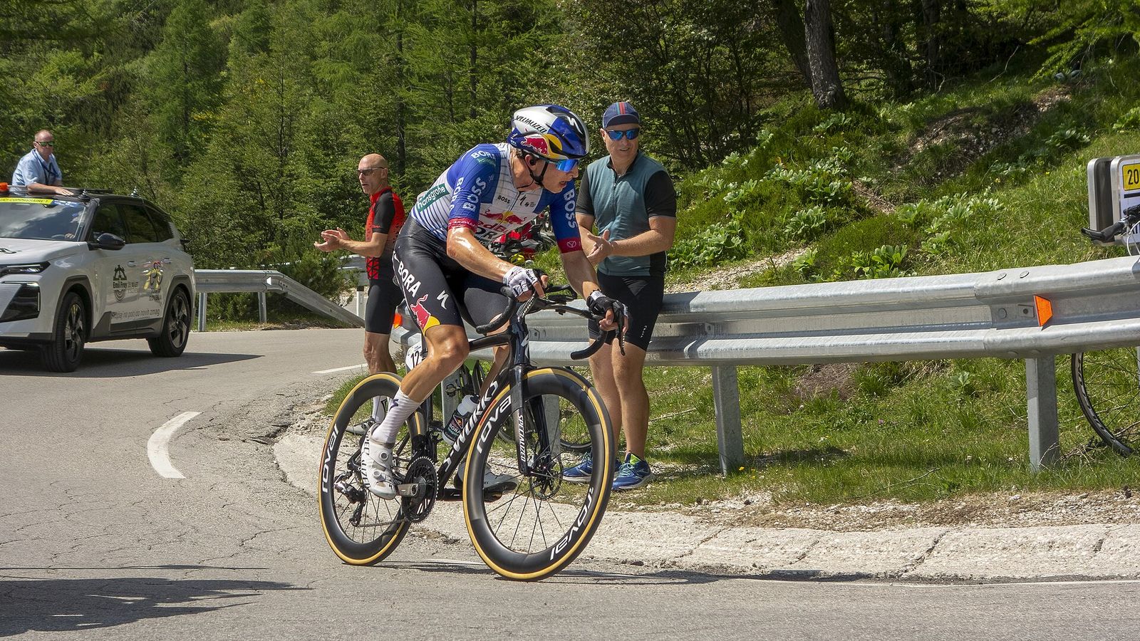 De Vršič-pas: 50 haarspeldbochten over het dak van Slovenië